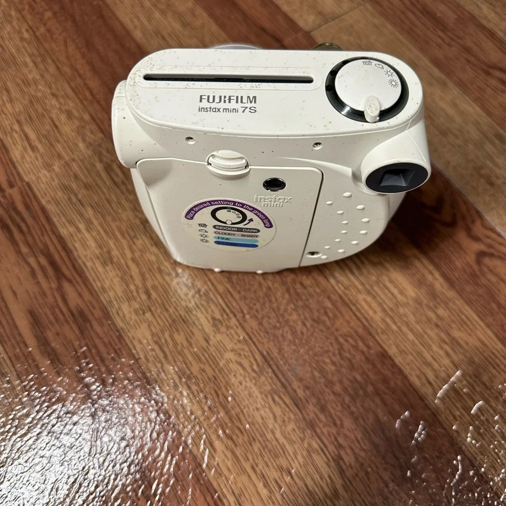 Fujifilm instax mini 7s Camera